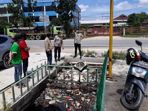 Respon Robin Eduar, Usai Reses Langsung Tinjau Titik Banjir